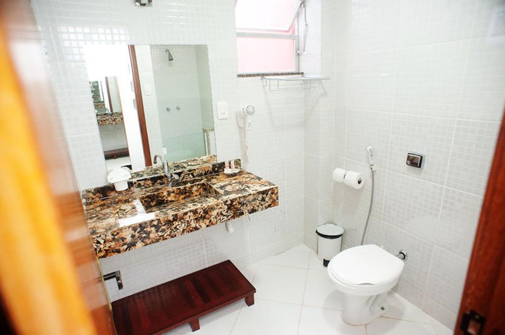 Pousada Emcanto Vila Muriqui Luaran gambar